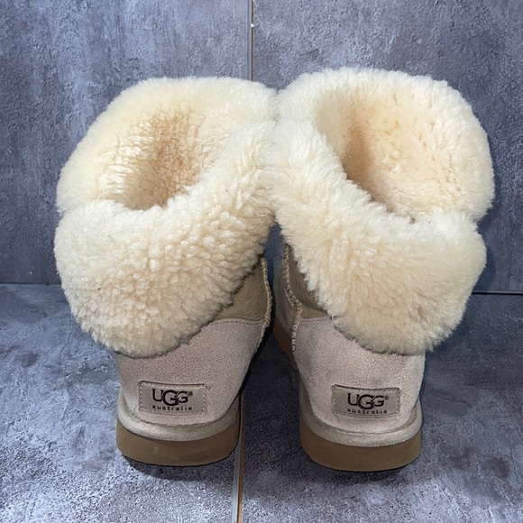 UGG Bailey Button Beige Suede Shearling Boots - Picture 4 of 8